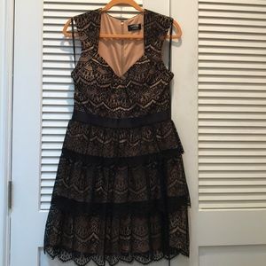 Guess Queen Anne Laced Tiered Dress Size 12